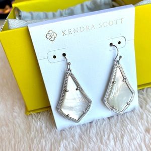 Kendra Scott Alex Silver Earrings Ivory Pearl